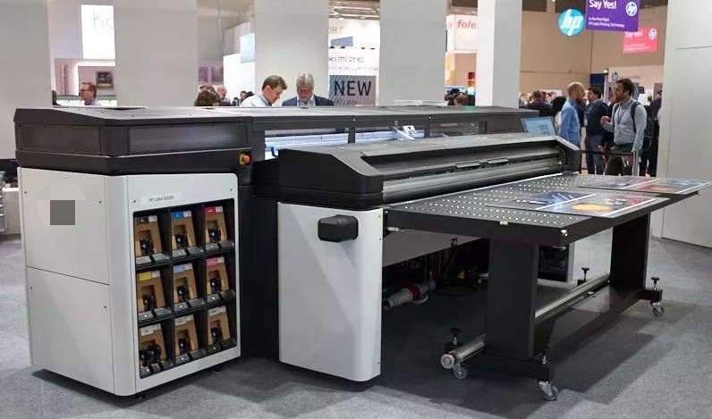 依瑪Latex乳膠白色墨水可以打印卷材和剛性材料